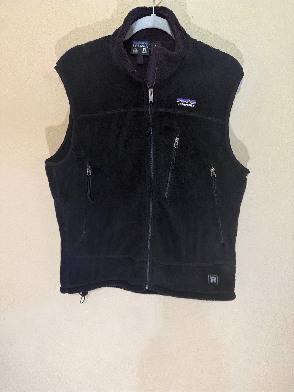 Vintage Patagonia R4 Black  Full-Zip Fleece Vest